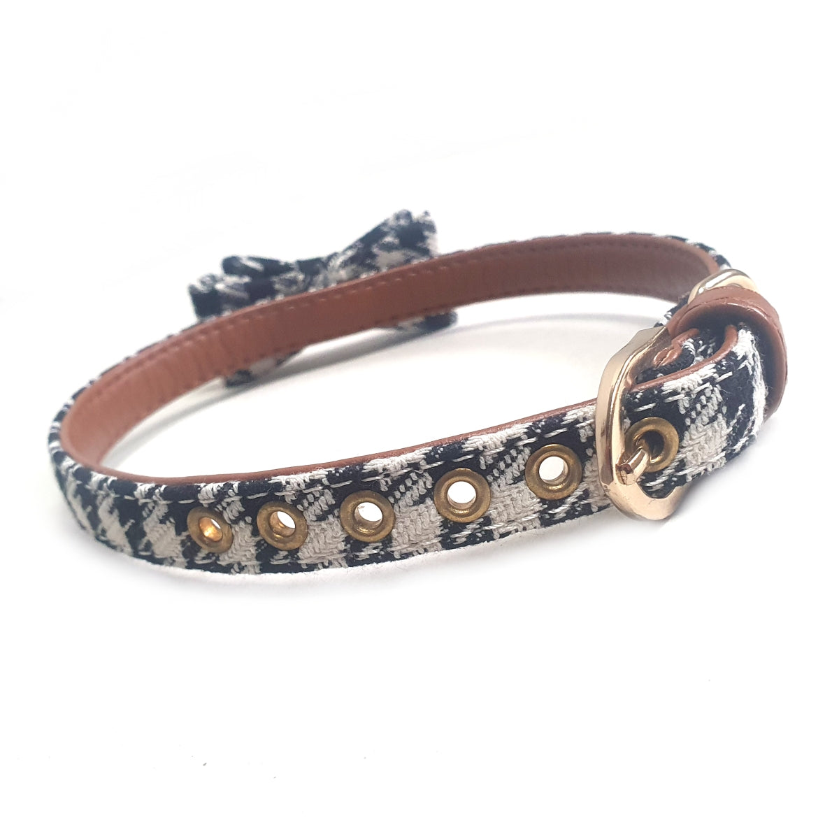 The Windsor Bow Collar